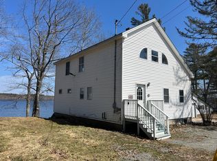 73 Fowlers Landing Rd, Hampden, ME 04444