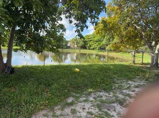 7355 Pinedale Dr, Boynton Beach, FL 33436