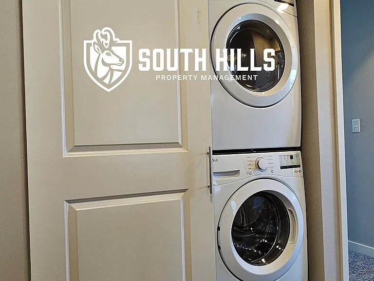 Summit Springs Townhomes — Photo 66