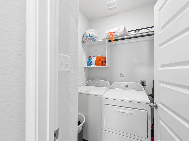 22126 Regal Heights Ln — Photo 12