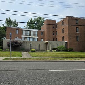 2440 Noble Rd, Cleveland, OH, 44121