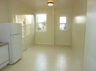 384 Capp St #A, San Francisco, CA 94110