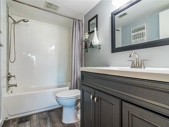 3rd image of 2549 Royal Pines Cir #16-J