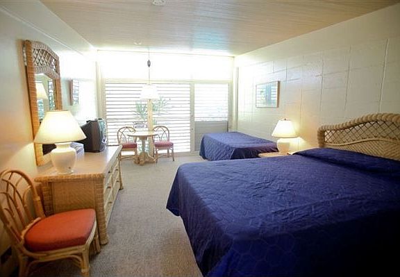 BeachWalk Room
