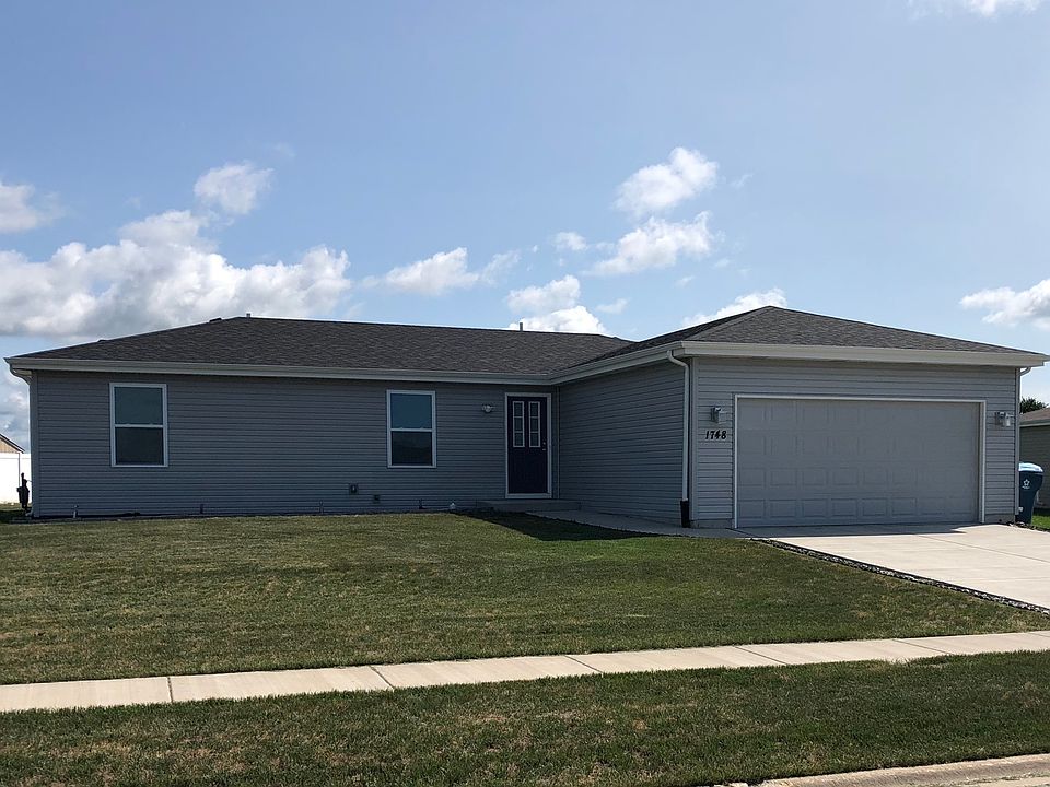 1st image of 1748 Greenbriar Dr