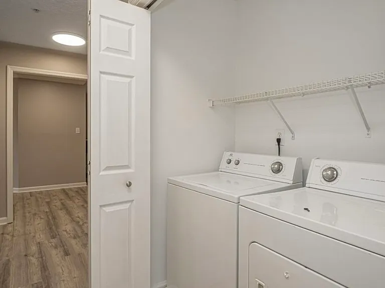 360 Bubble Creek Ct #12 — Photo 32