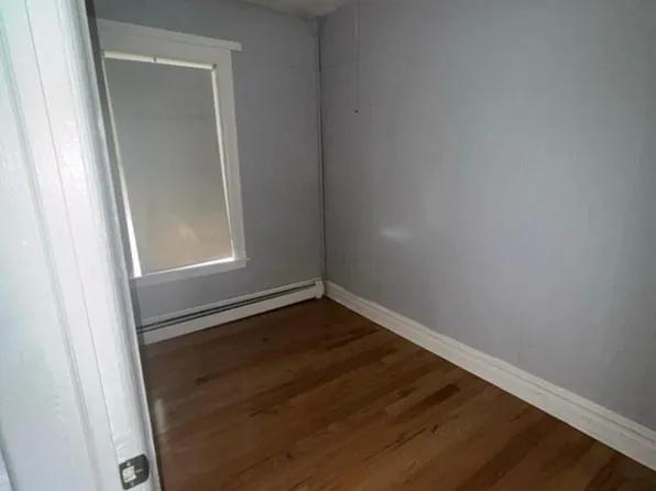 111 Baldwin Avenue image 4 of 6