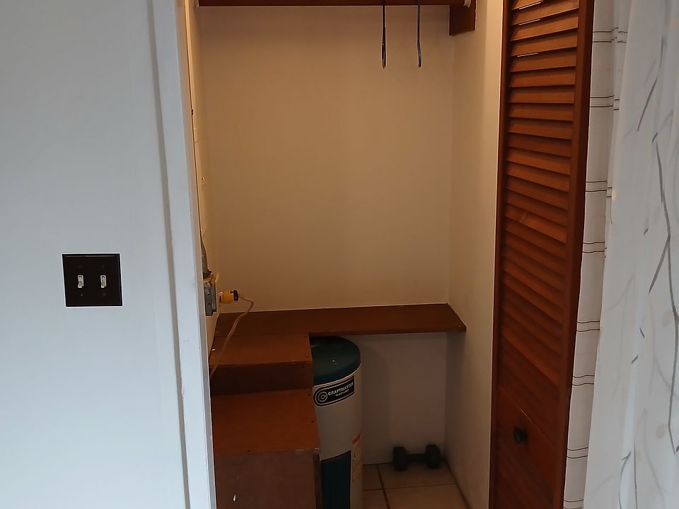 1st image of 820 820ne #23DR