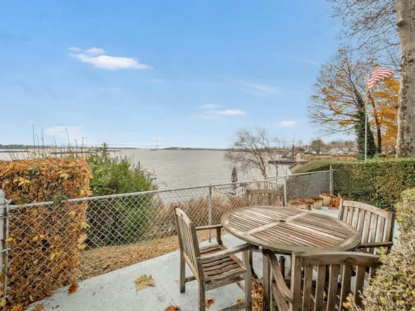 26 Indian Trail #26, Bronx, NY 10465