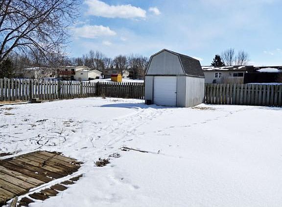 3rd image of 1187 Villa Ct