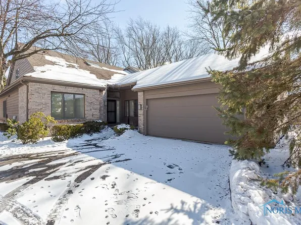 6743 Carrie Pine Ln #6743, Toledo, OH 43617