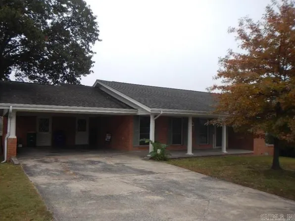 (undisclosed Address), Little Rock, AR 72211