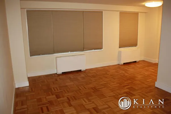 Rented by Kian Realty | media 8