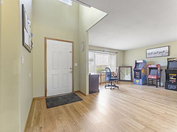 4th image of 16508 NE 65th Cir