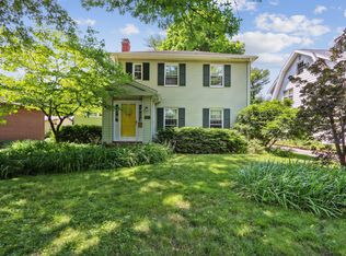 607 S Ridgeway Ave, Champaign, IL 61821