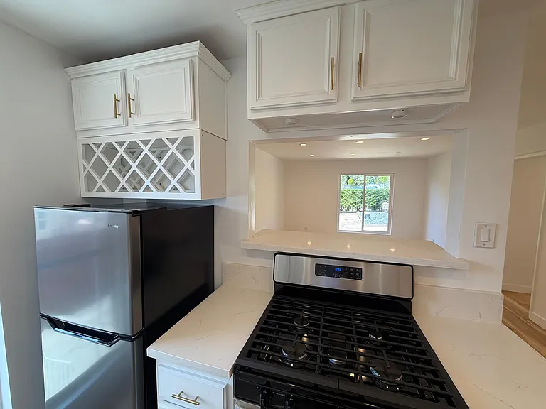 4434 Lowell Ave #1 — Photo 8