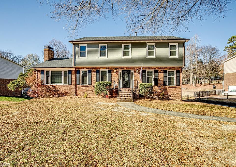 1st image of 1417 Trafalgar Dr