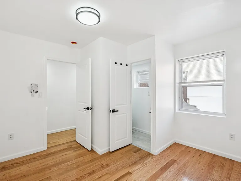 1223 Spruce St #3F — Photo 13