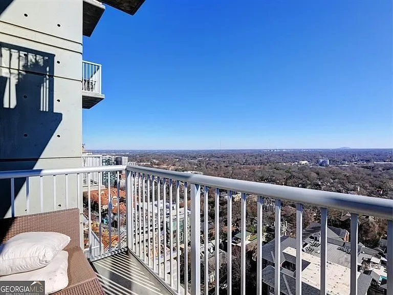 855 W Peachtree St NE #2413 — Photo 18