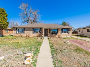 966 Quari Ct, Aurora, CO 80011