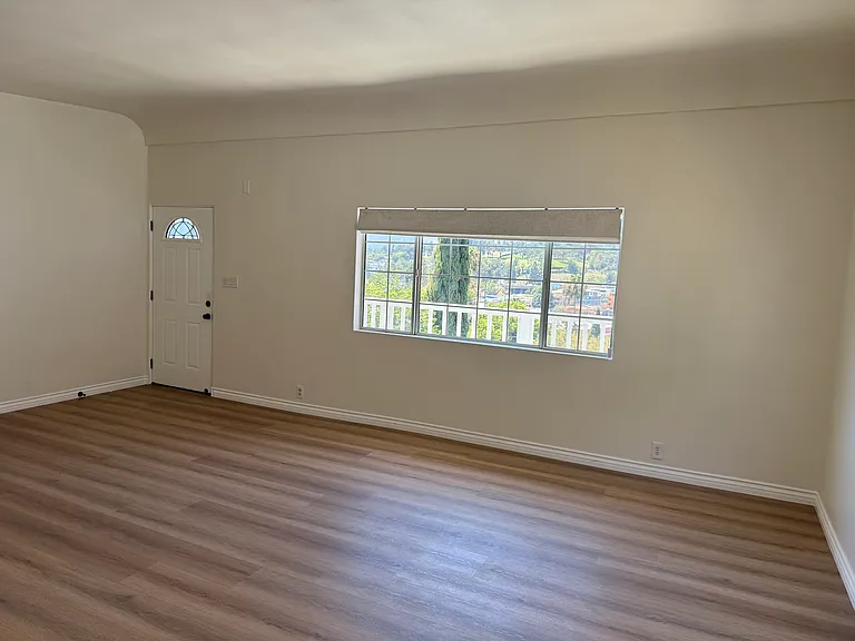 3634 W Avenue 42 — Photo 5