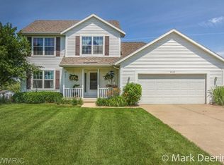 6269 Groen Ct, Allendale, MI 49401