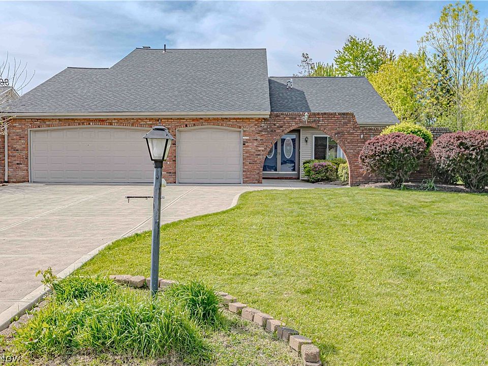 1st image of 16461 S Red Rock Dr