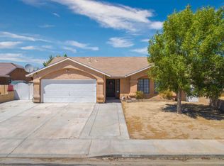 2025 Phlox Ave, Rosamond, CA 93560