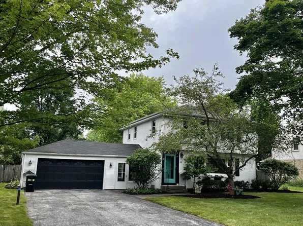 308 East Spooner ROAD, Fox Point, WI 53217