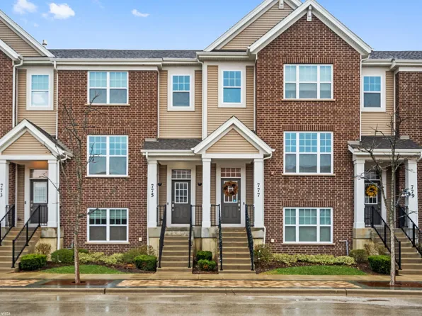 775 Lee St, Des Plaines, IL 60016