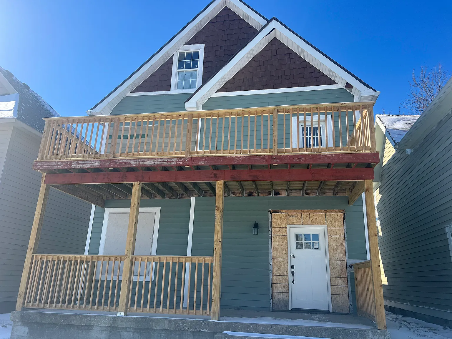 2206 Bellefontaine St photo 1