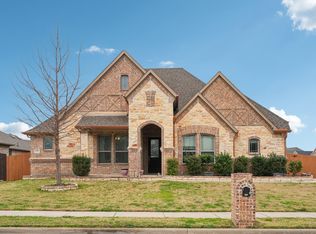 453 Lake Park Dr, Midlothian, TX 76065