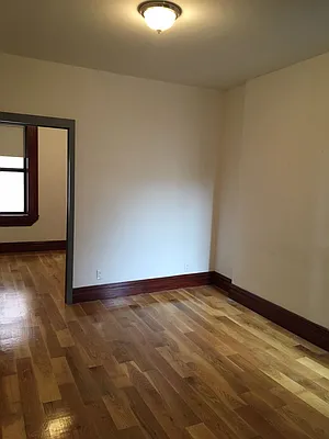 Rented by International Property Services LLC | media 8