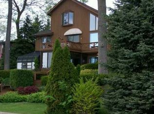 2189 Wamplers Heights Dr, Brooklyn, MI 49230
