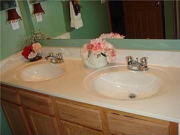 4th image of 2106 Winding Hollow Dr