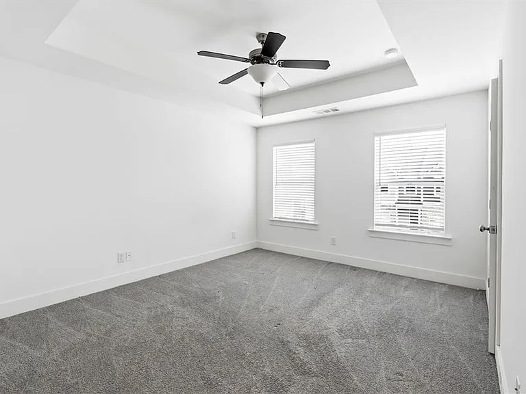 6456 Scudders Dr — Photo 12