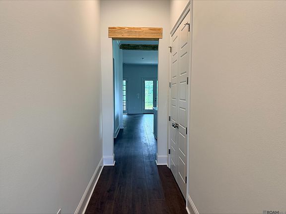 3rd image of 8619 Greenbrier Cove Rd