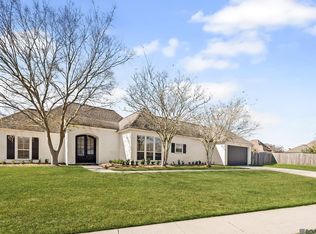 10253 Hillmont Ave, Baton Rouge, LA 70810