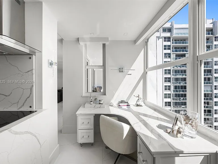 4300 N Ocean Blvd #15D — Photo 11