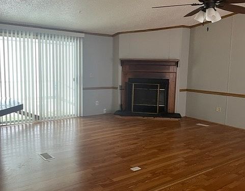 4th image of 2908 Skyline Dr