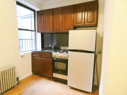 Rented by Compass | media 29