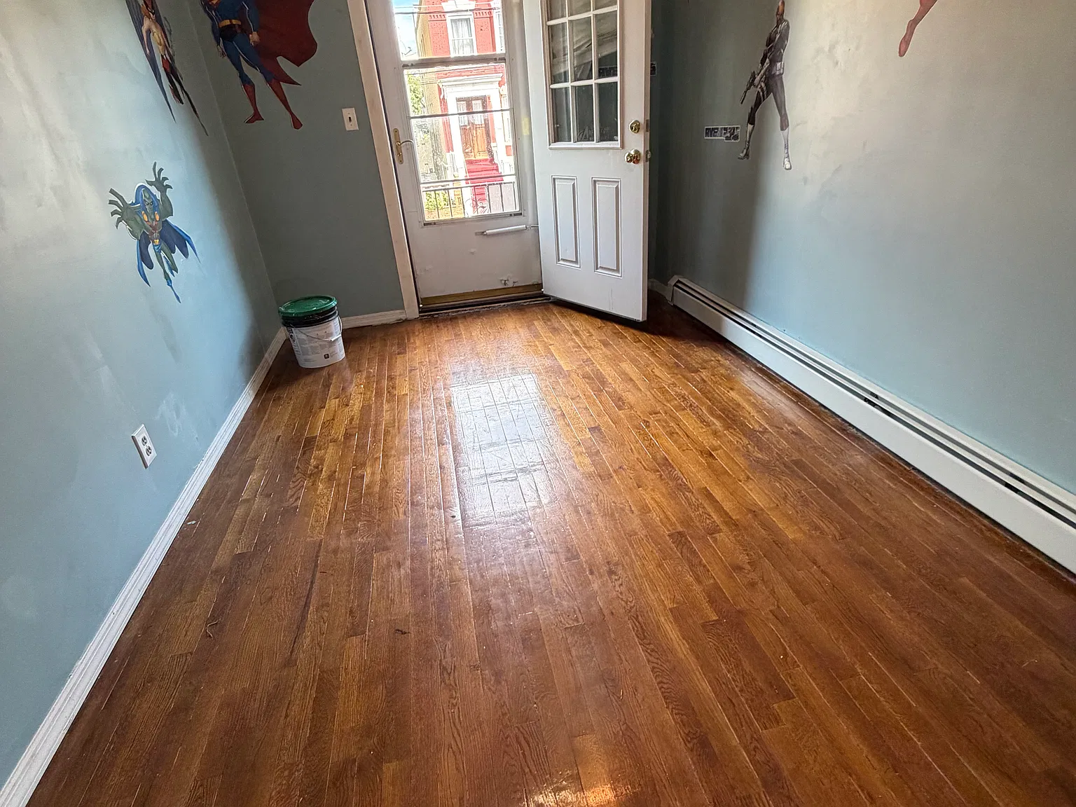 3 bed, 1.5 bath, $3,500 — Photo 3