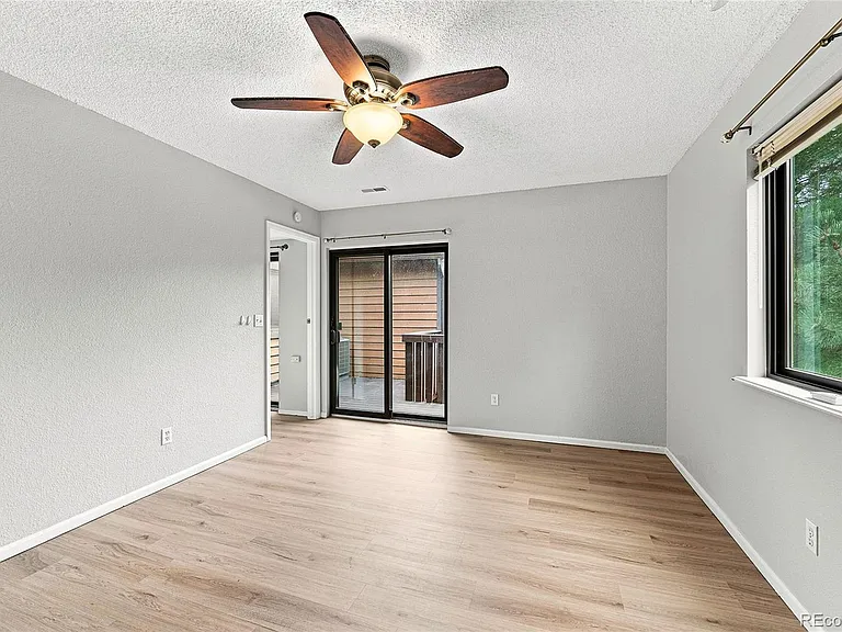 6242 Willow Ln — Photo 8