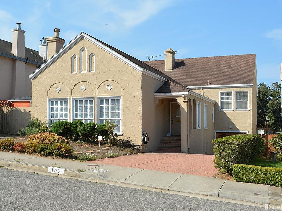2nd image of 107 Lunado Way
