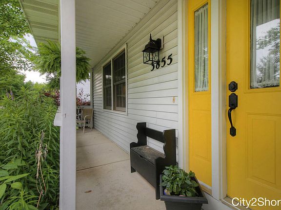 4th image of 3855 Pebblefield Dr