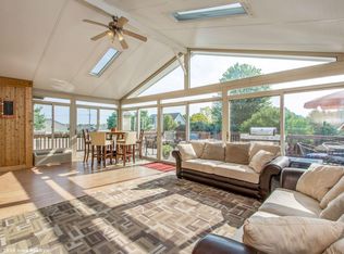 427 NW Skyline Dr, Ankeny, IA 50023