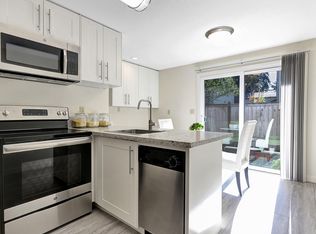 128 SE 162nd Ave #203, Portland, OR 97233
