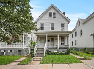 87 Louis St, New Brunswick, NJ 08901