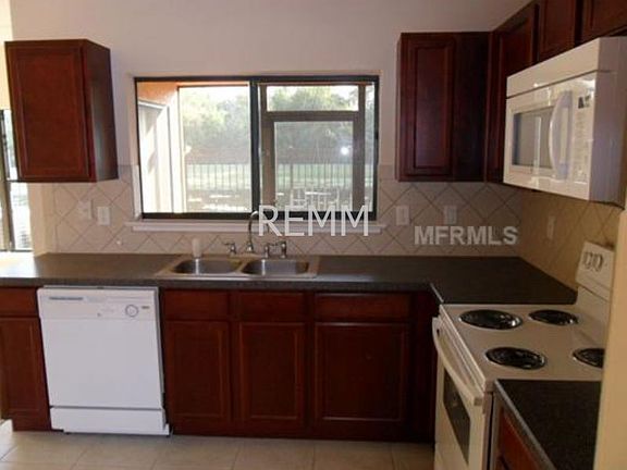 5th image of 4140 Windsor Lakes Cir