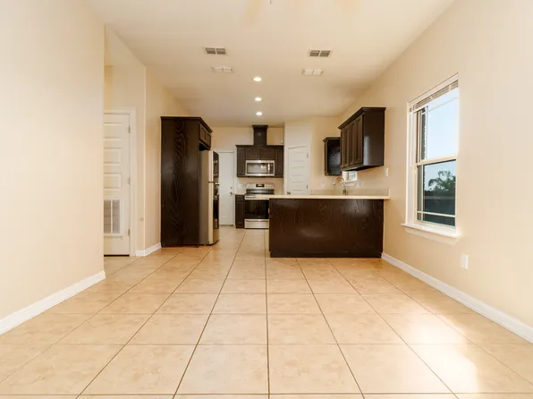 2706 E Garfield Ave APT 3, Alton, TX 78573